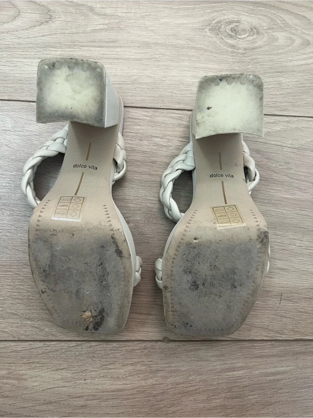 Dolce Vita ASHBY SANDAL IVORY STELLA
